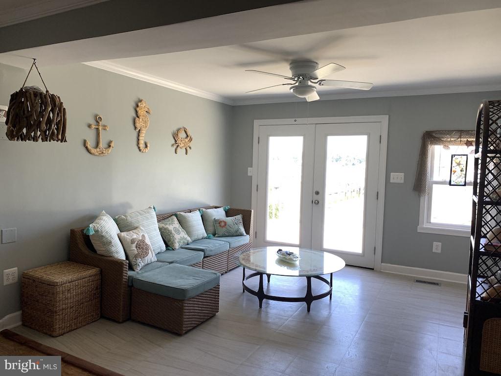 COBB ISLAND - Residential