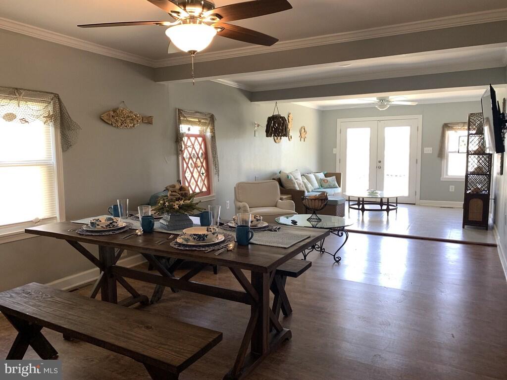 COBB ISLAND - Residential