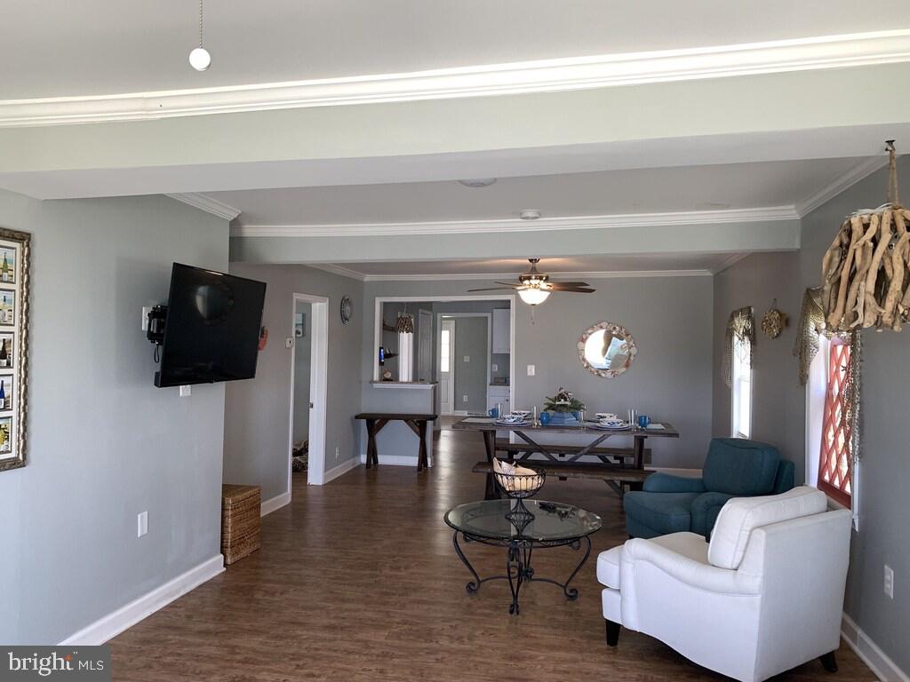 COBB ISLAND - Residential