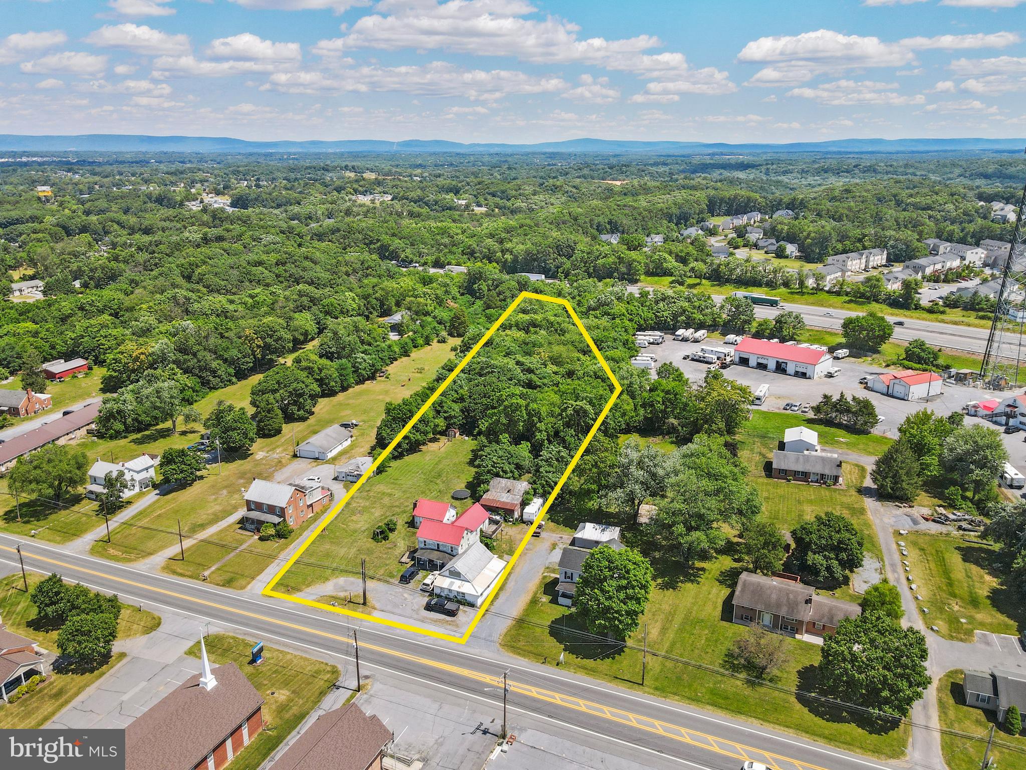 9038 WILLIAMSPORT PIKE