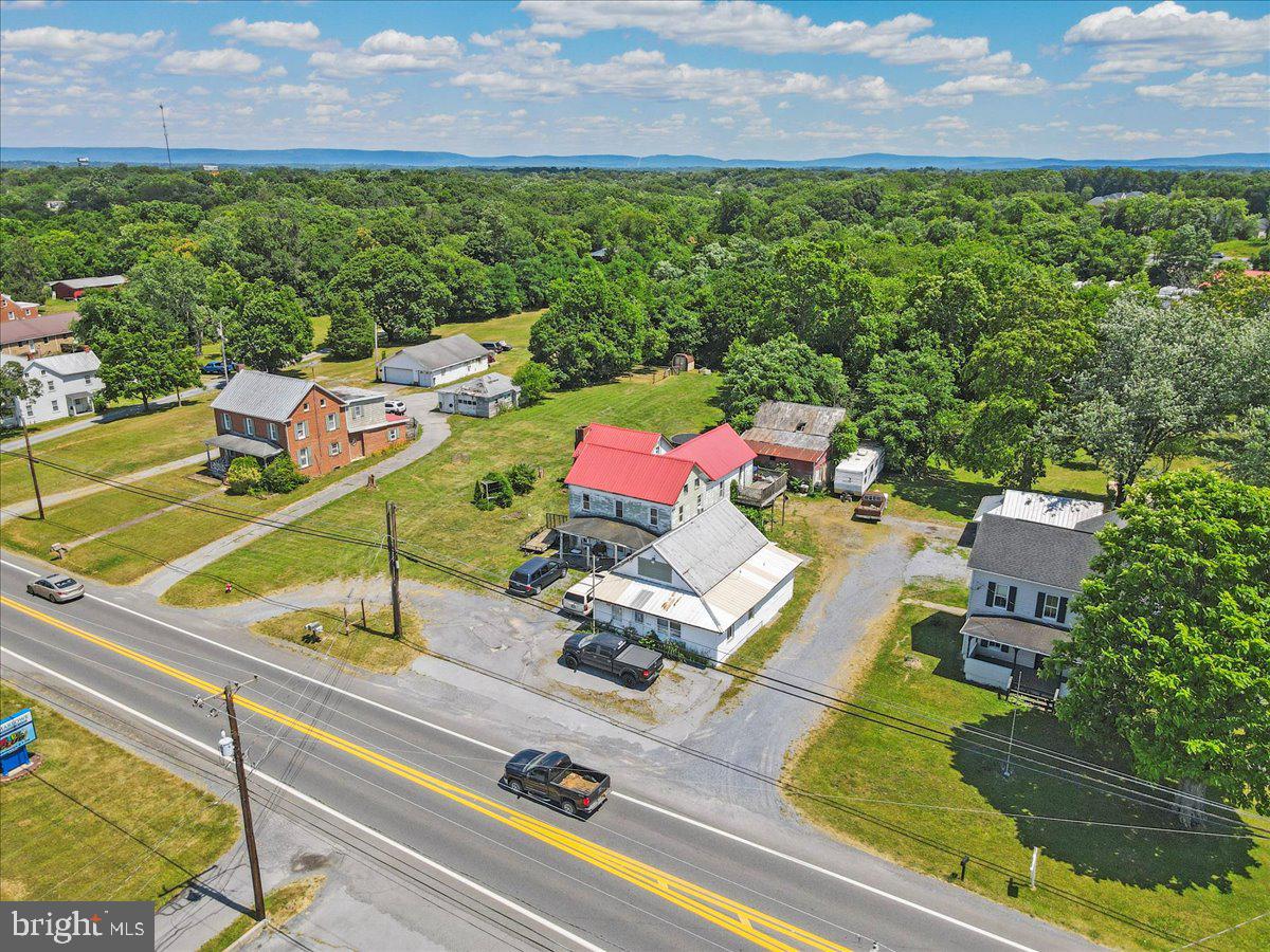 9038 WILLIAMSPORT PIKE