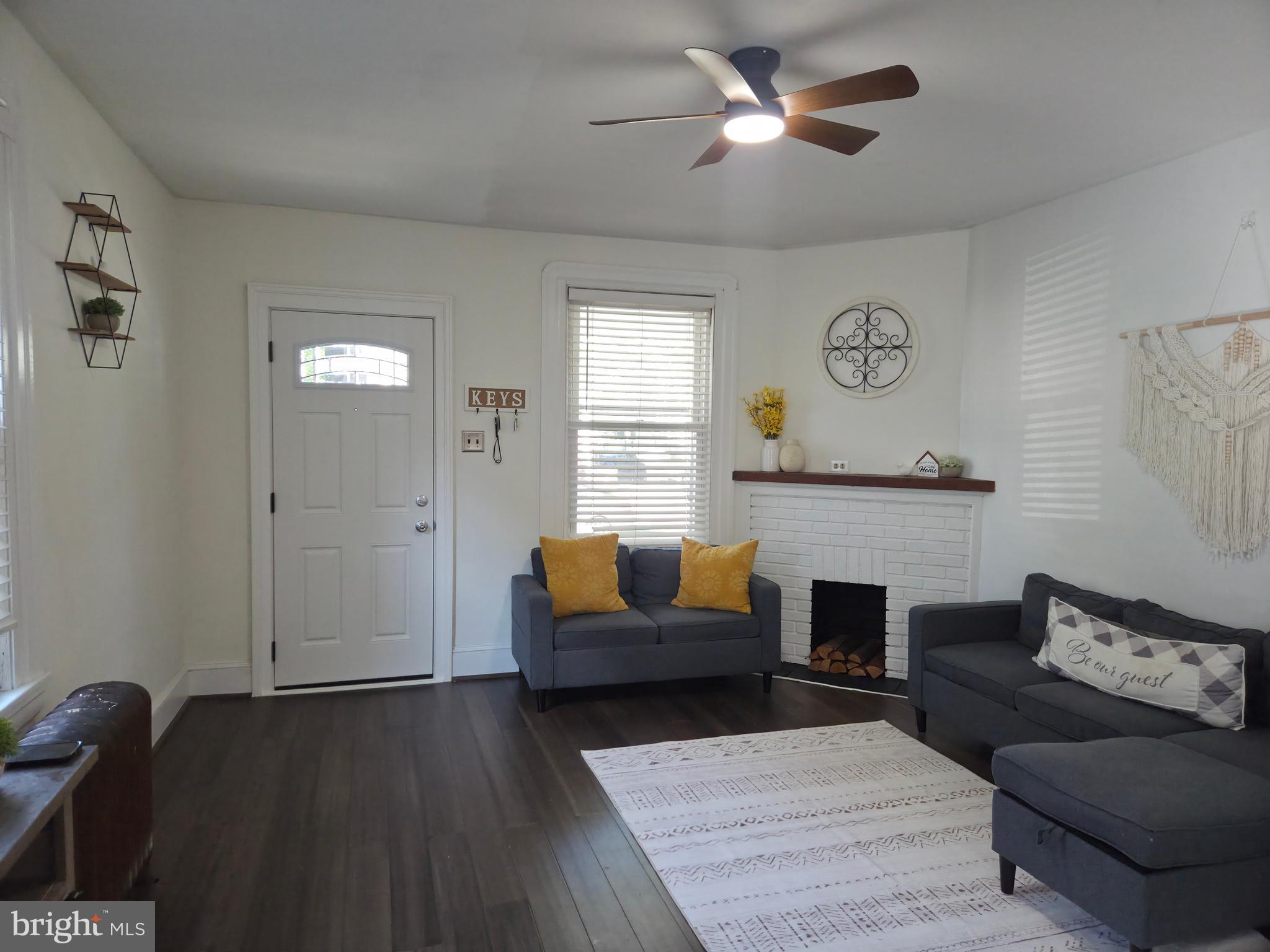 CHELTENHAM VIL - Residential