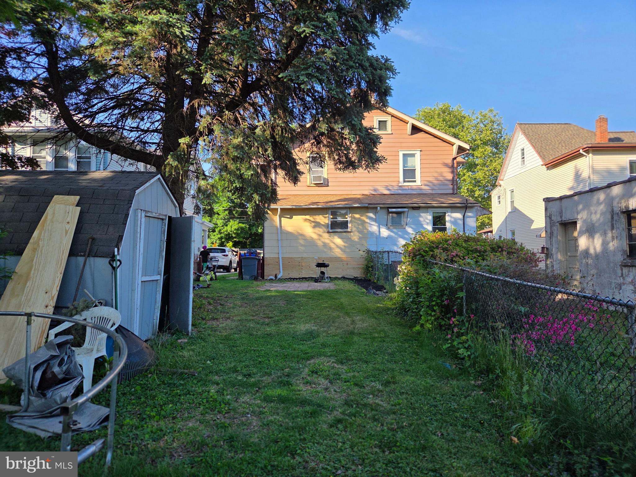 CHELTENHAM VIL - Residential