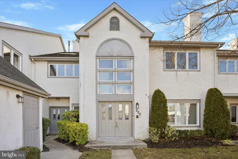 330 Chanticleer, Cherry Hill, NJ MLS: NJCD2091764