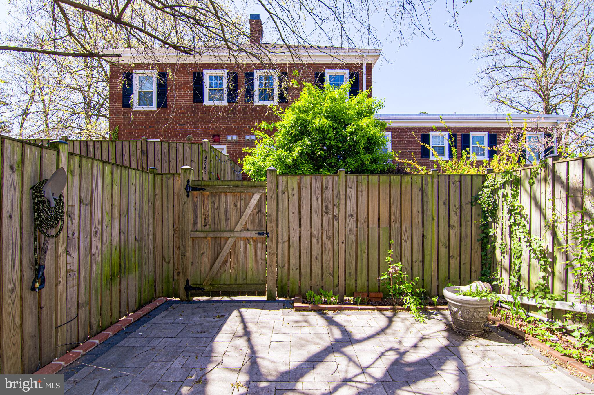 FAIRLINGTON GREEN - Residential Lease