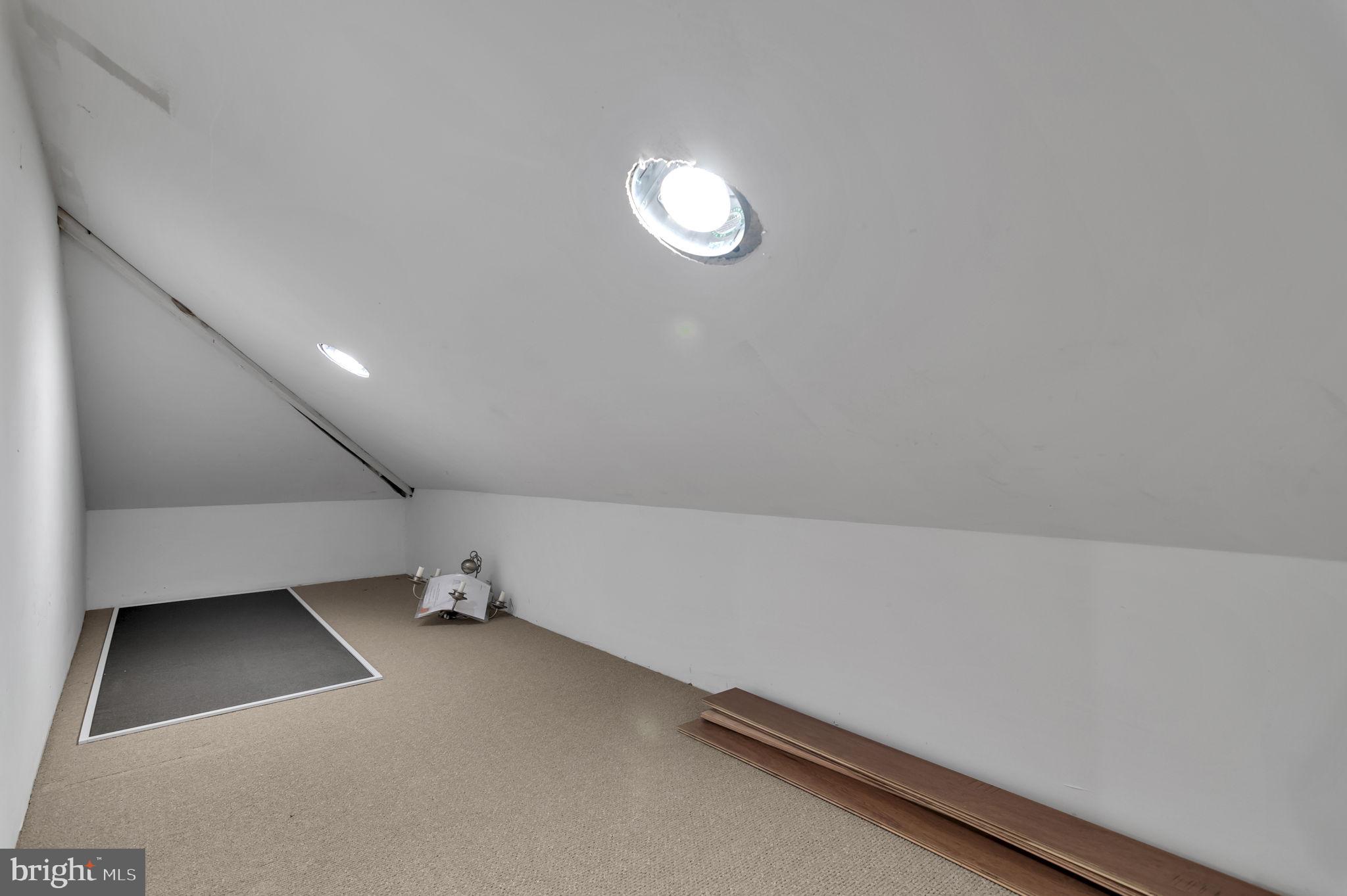 FAIRLINGTON GREEN - Residential Lease