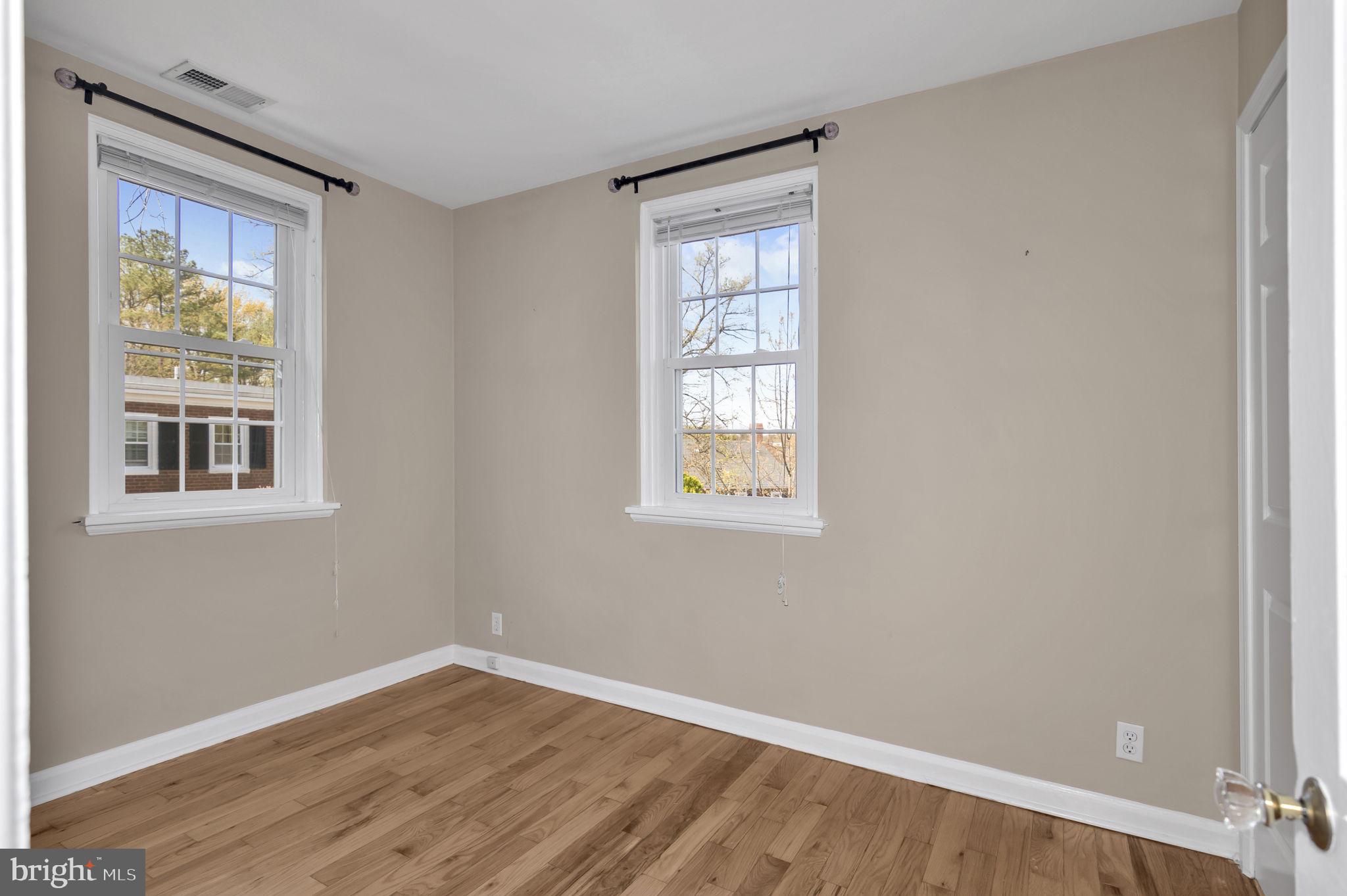 FAIRLINGTON GREEN - Residential Lease