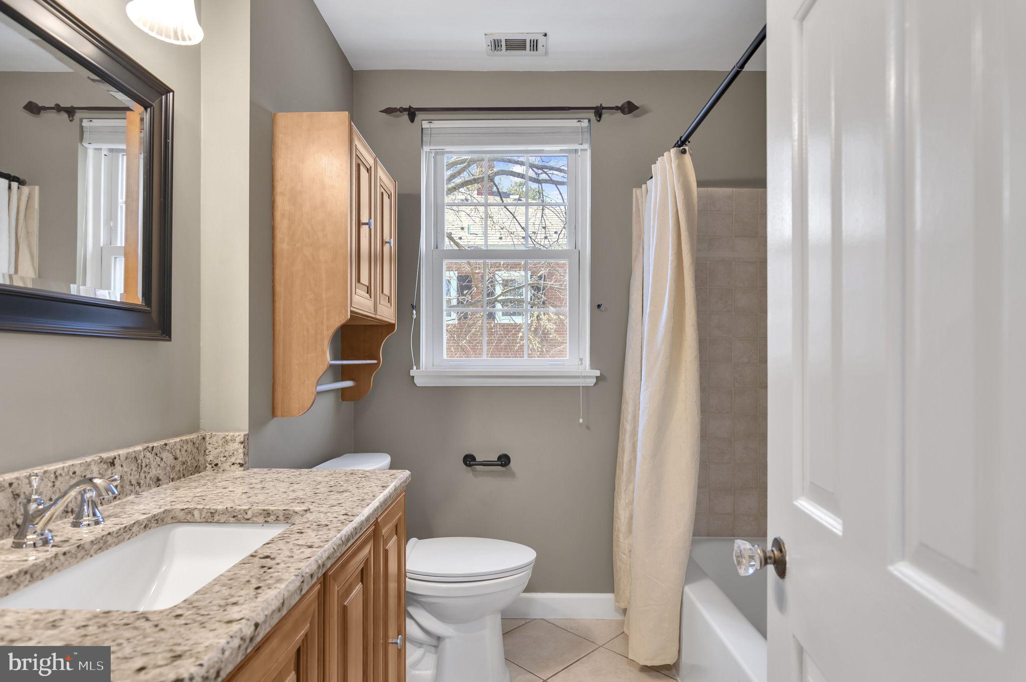 FAIRLINGTON GREEN - Residential Lease