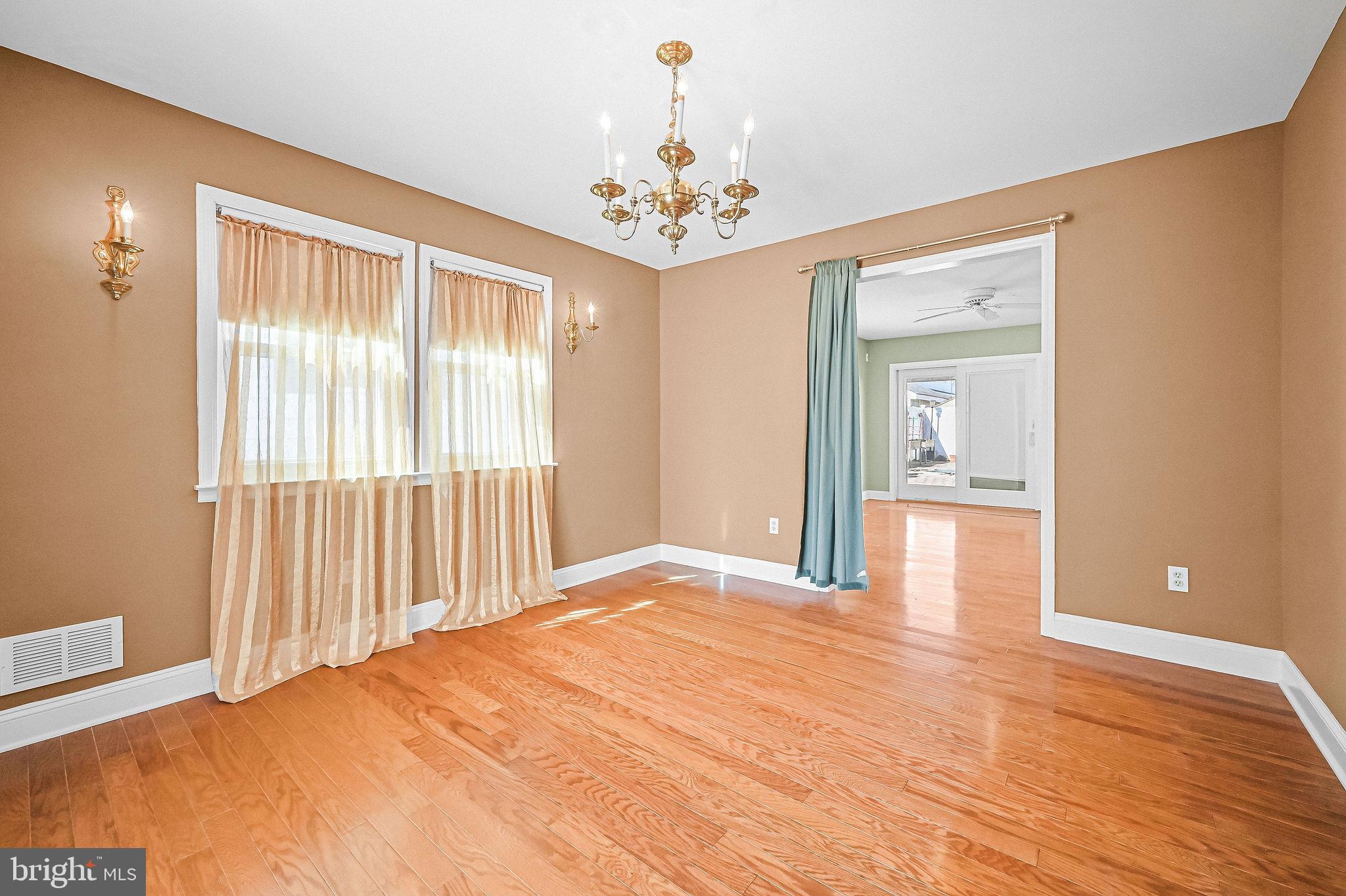 106 CHINGARORA AVENUE