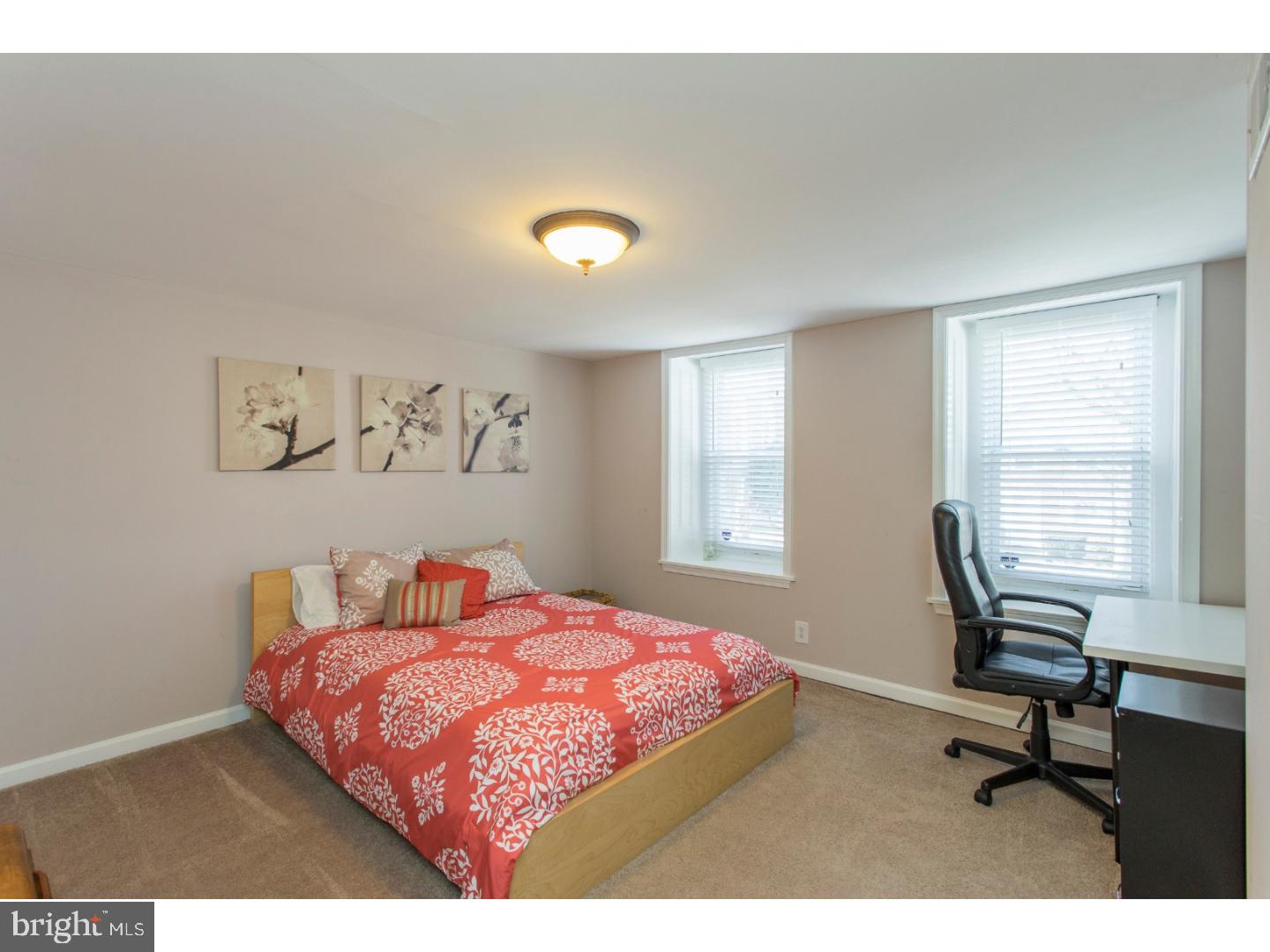 ROXBOROUGH - Residential