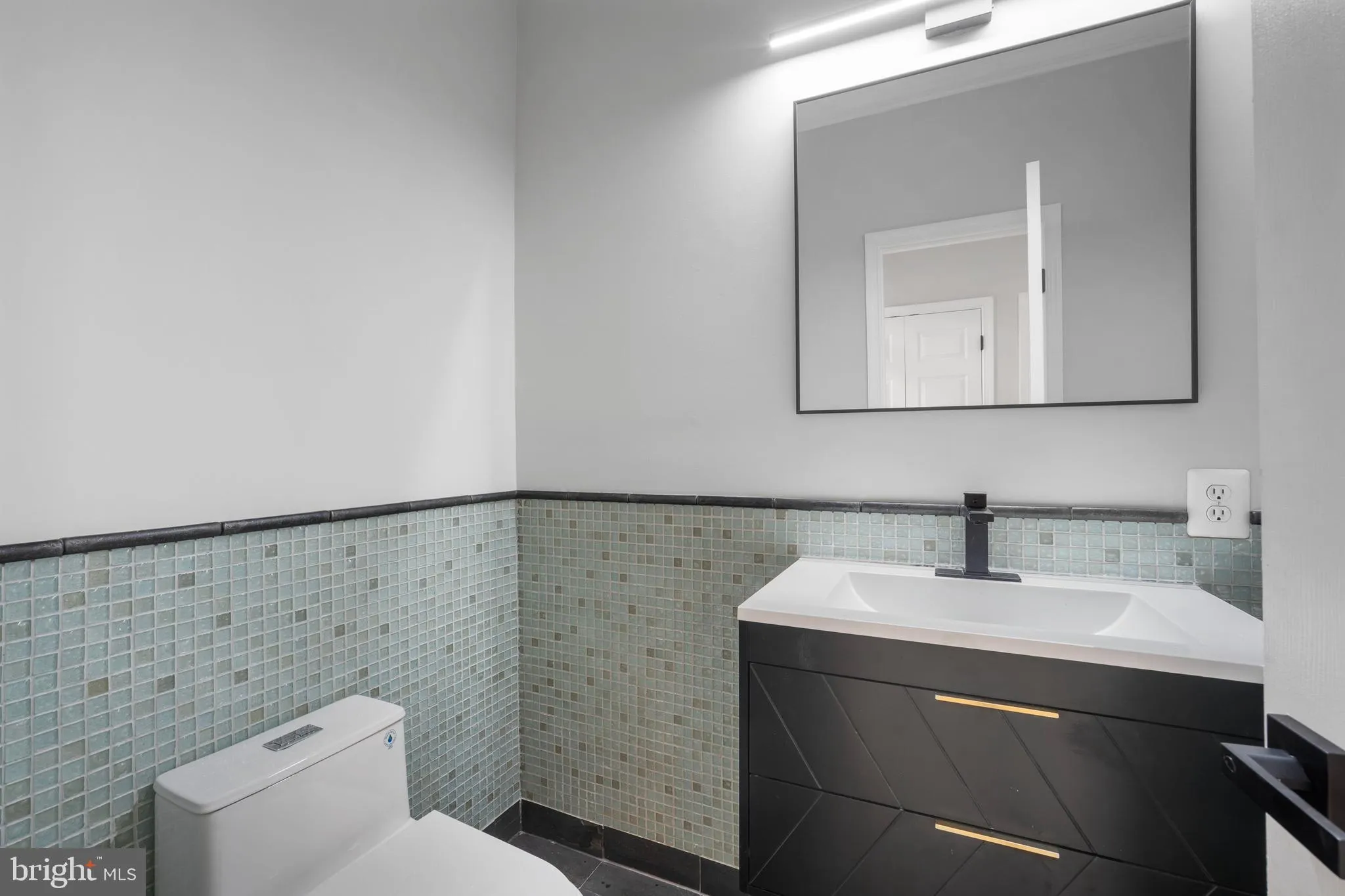 Additional image 73 of 2373 Whitestone Hill Court, Falls Church, VA 22043