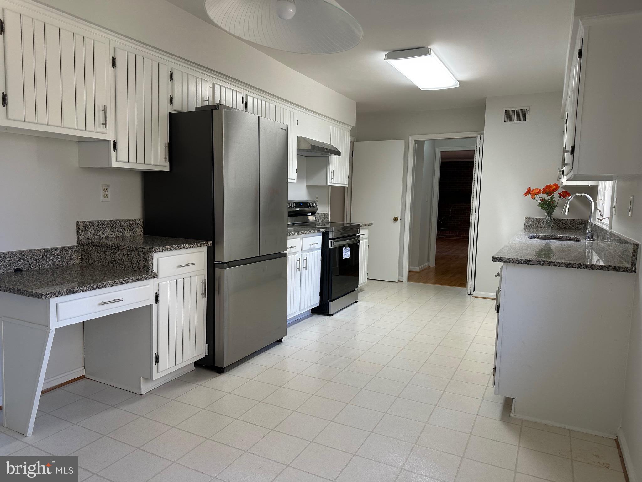 IDYLWOOD TERRACE - Residential