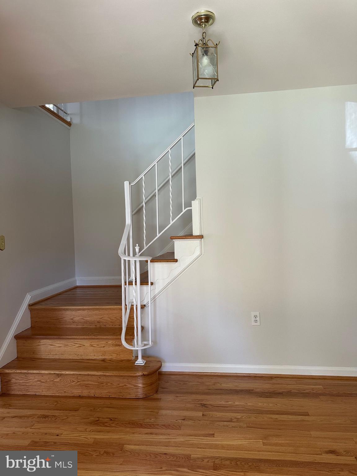 7306 IDYLBROOK COURT