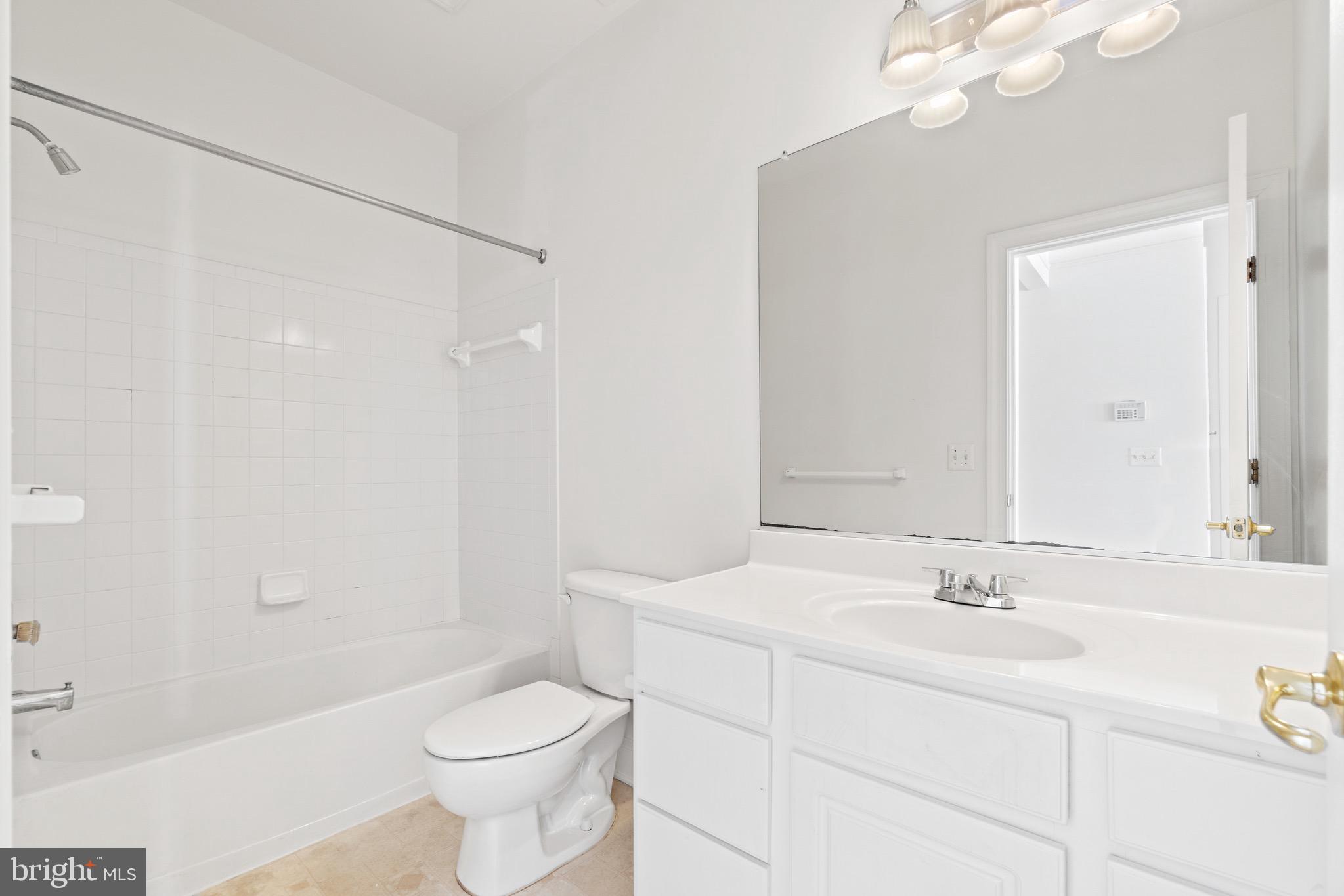 PRINCE WILLIAM TOWN CENTER - Residential Lease