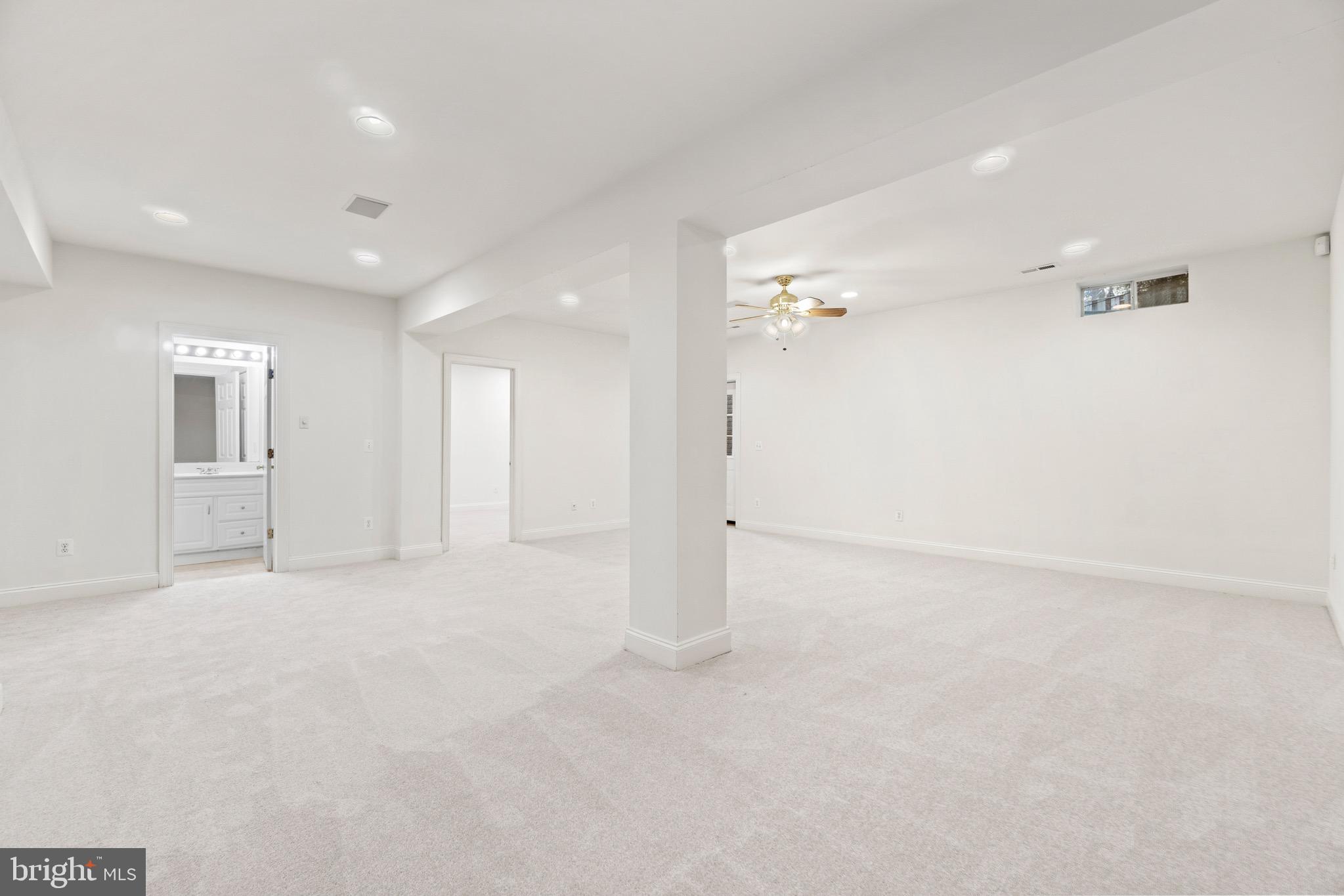 PRINCE WILLIAM TOWN CENTER - Residential Lease