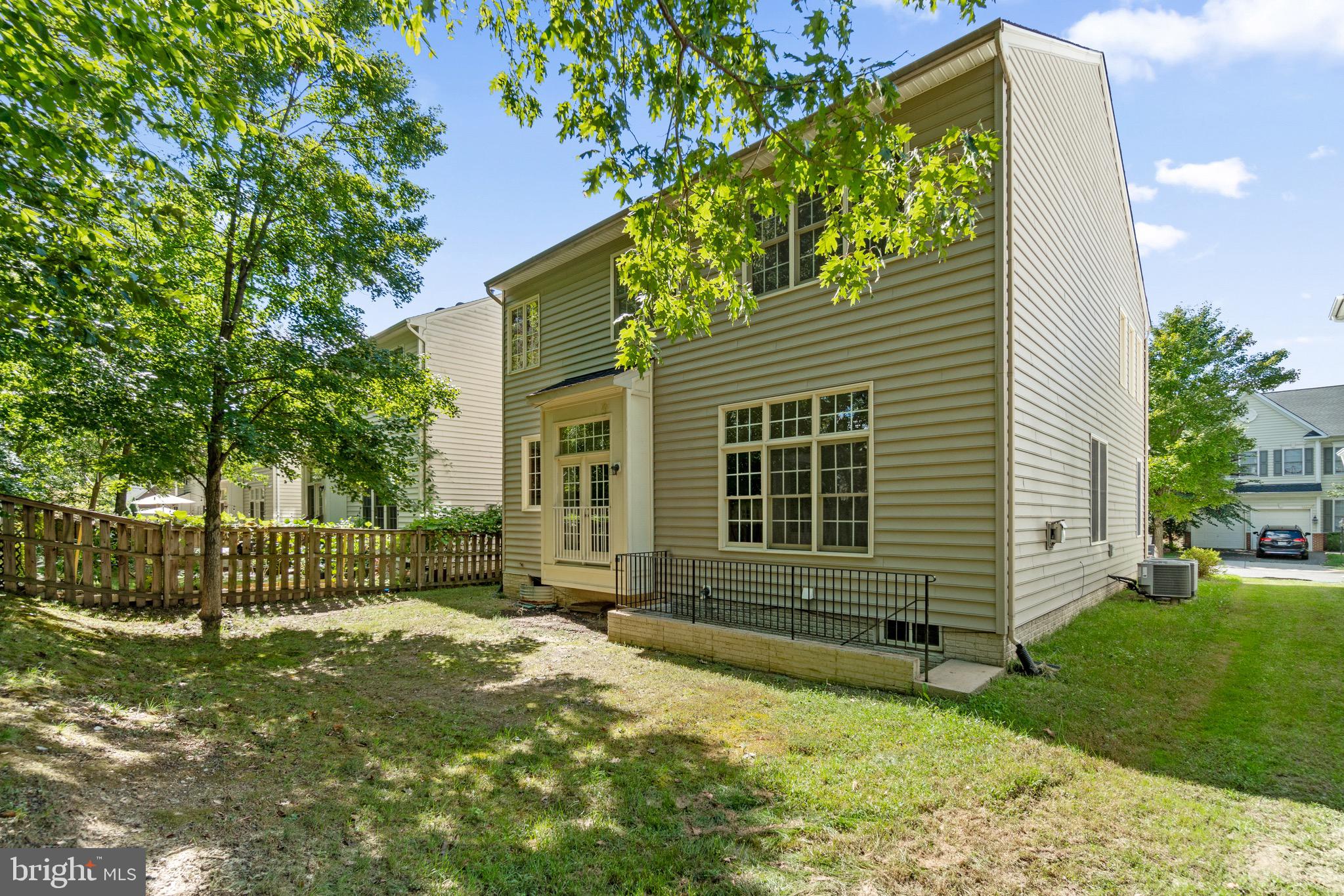 PRINCE WILLIAM TOWN CENTER - Residential Lease