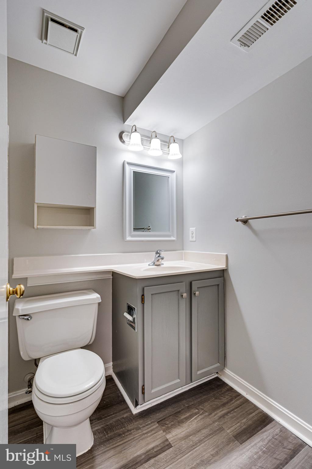 NORTH HART RUN - Residential