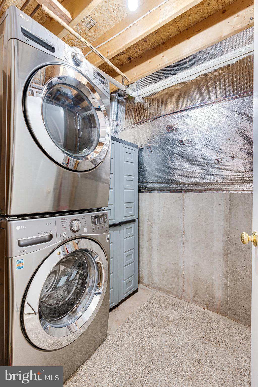 NORTH HART RUN - Residential