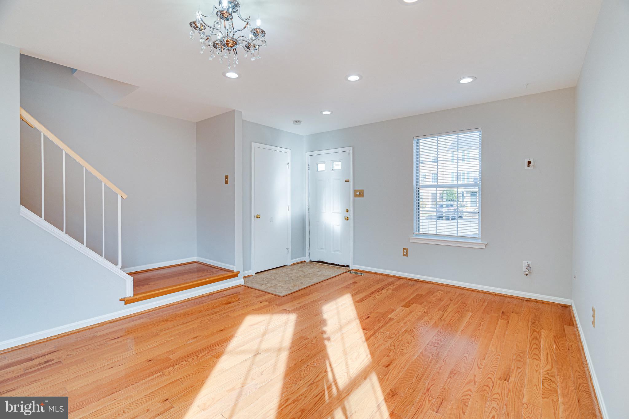 NORTH HART RUN - Residential