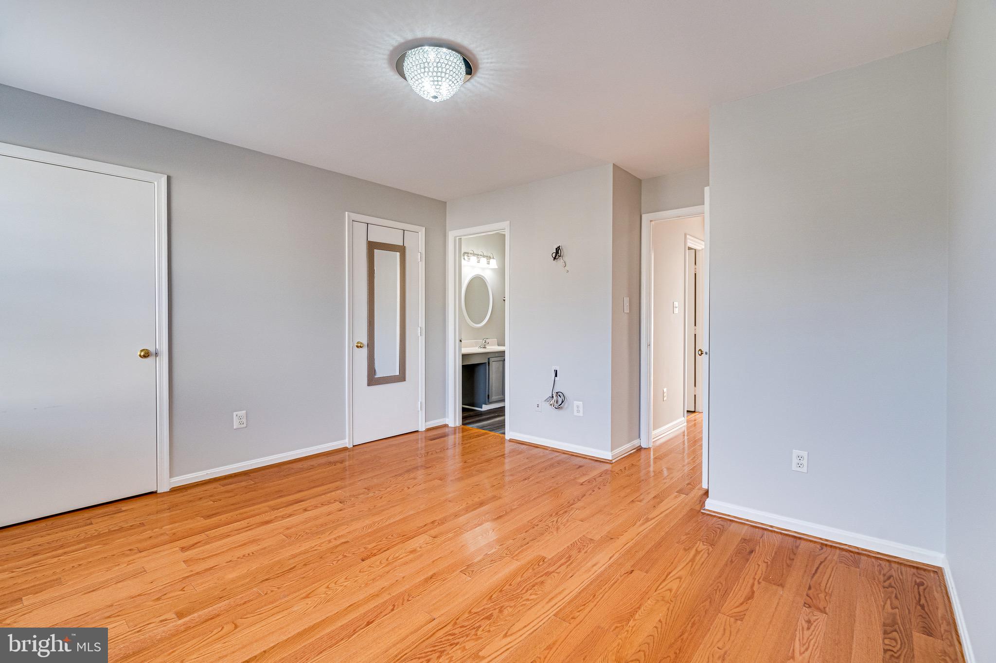 NORTH HART RUN - Residential