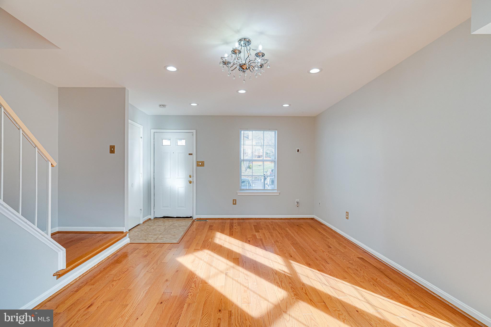 NORTH HART RUN - Residential