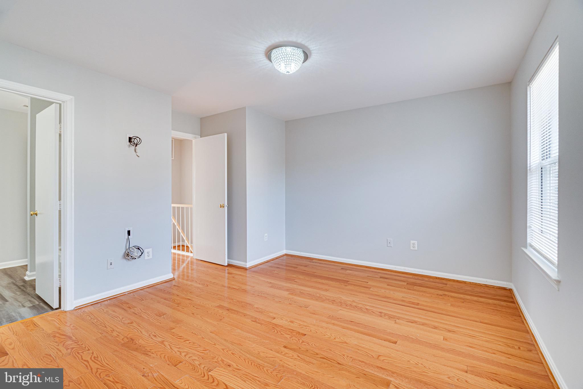 NORTH HART RUN - Residential