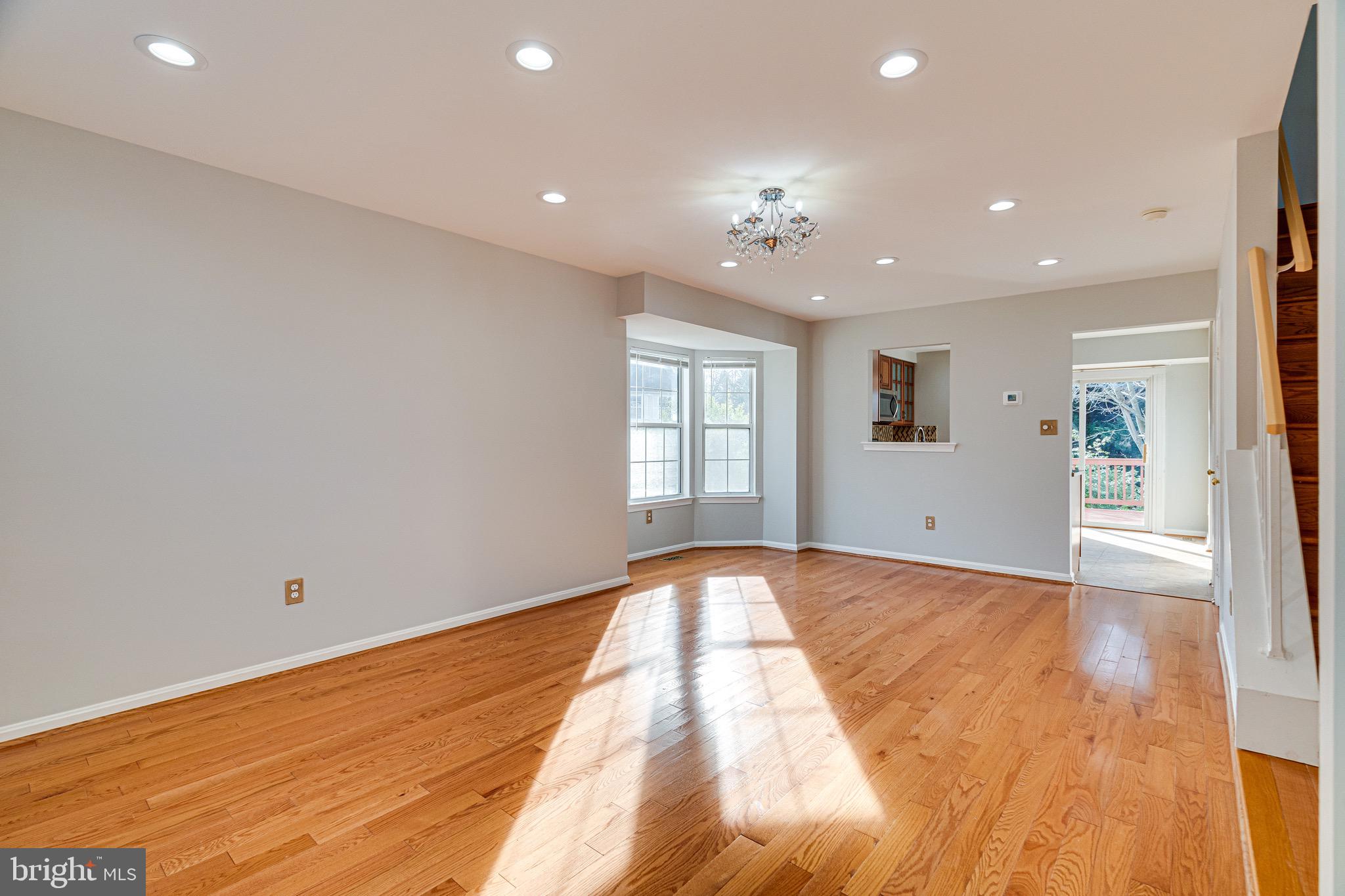 NORTH HART RUN - Residential