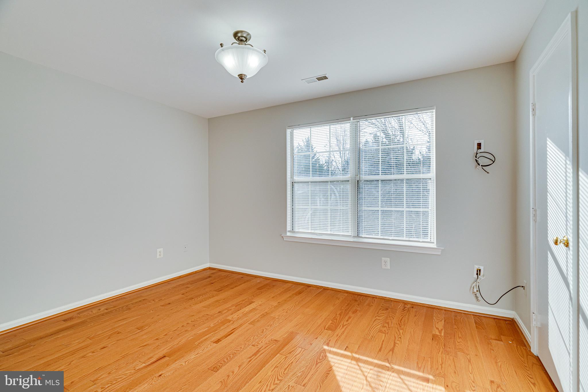 NORTH HART RUN - Residential