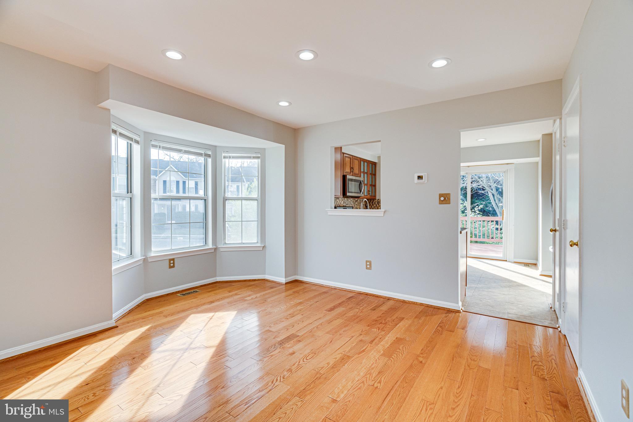 NORTH HART RUN - Residential