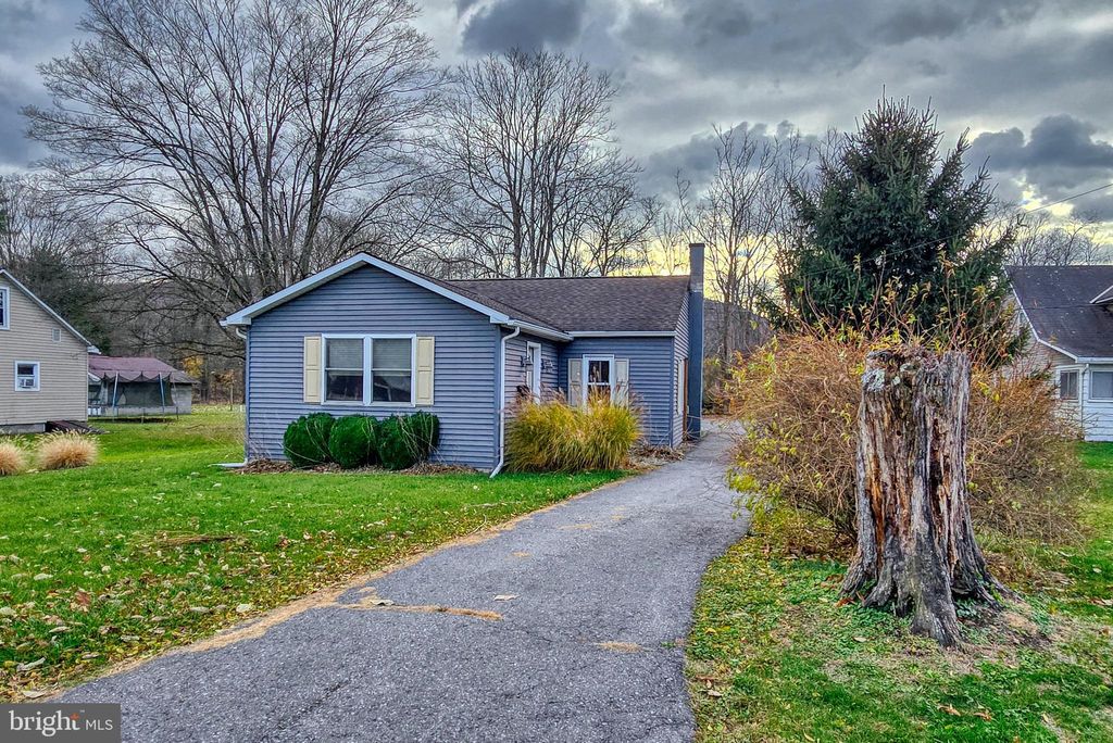 Photo of 4986 Nittany Valley Drive, LAMAR, PA 16848 (MLS # PACL2025306)