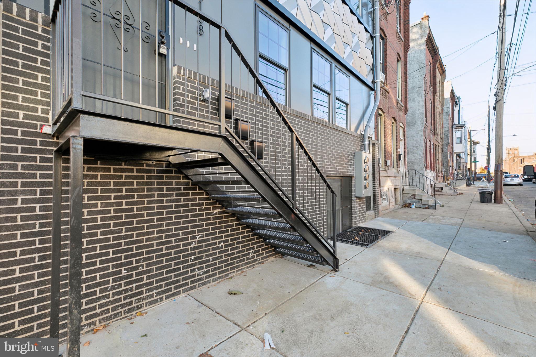 TEMPLE UNIVERSITY - Residential Lease