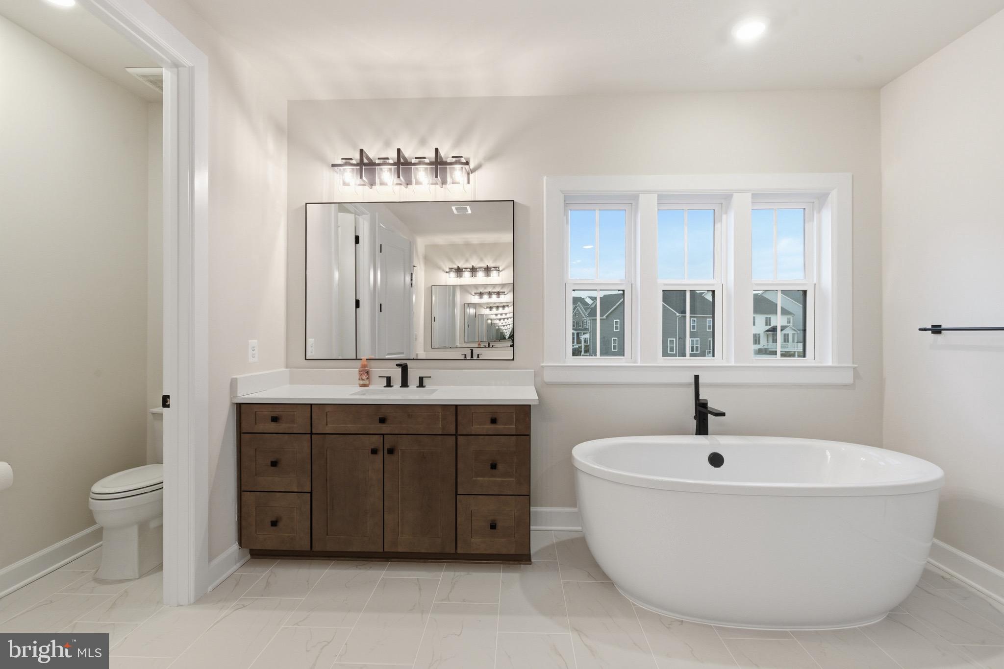 TWO RIVERS - Residential