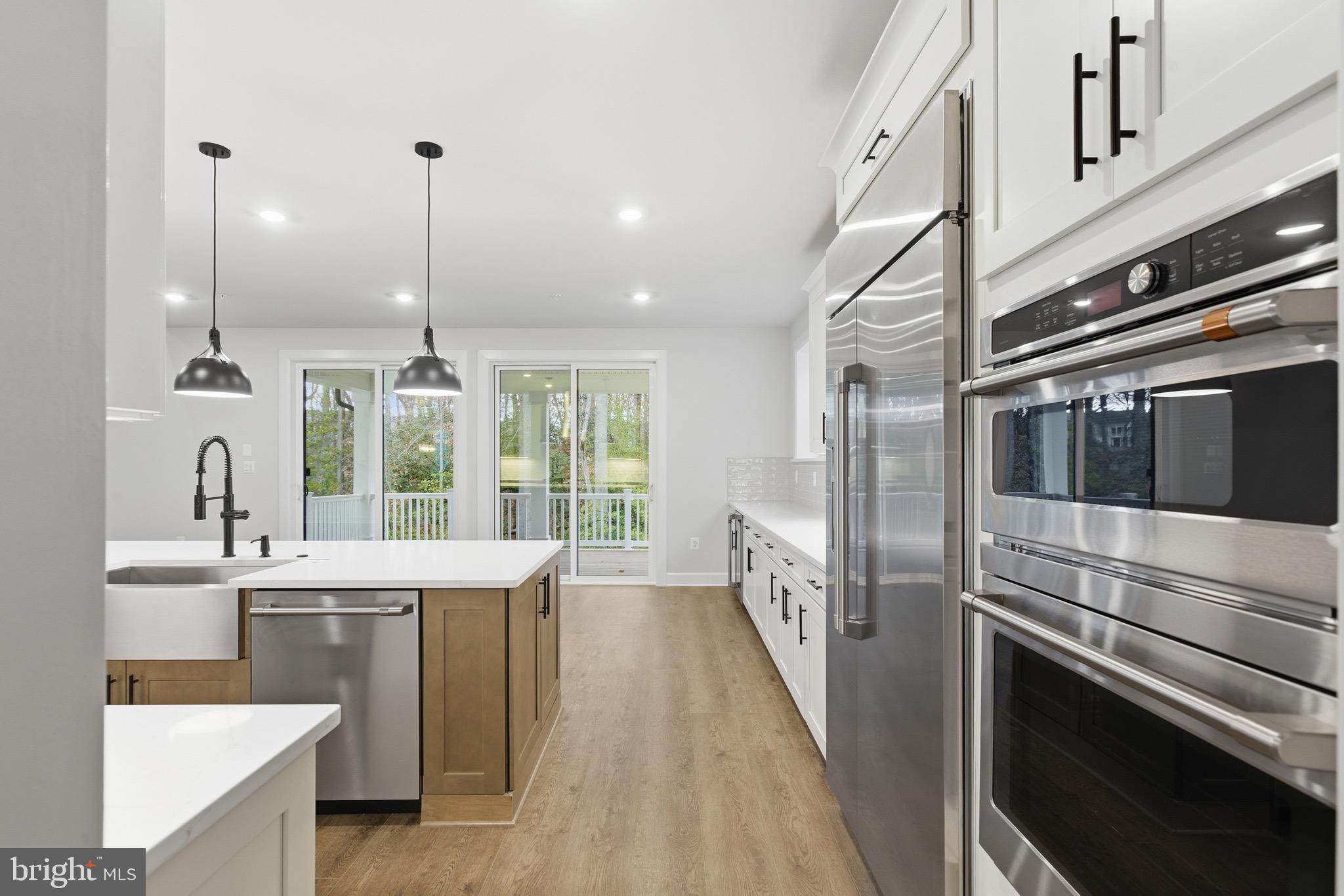 TWO RIVERS - Residential