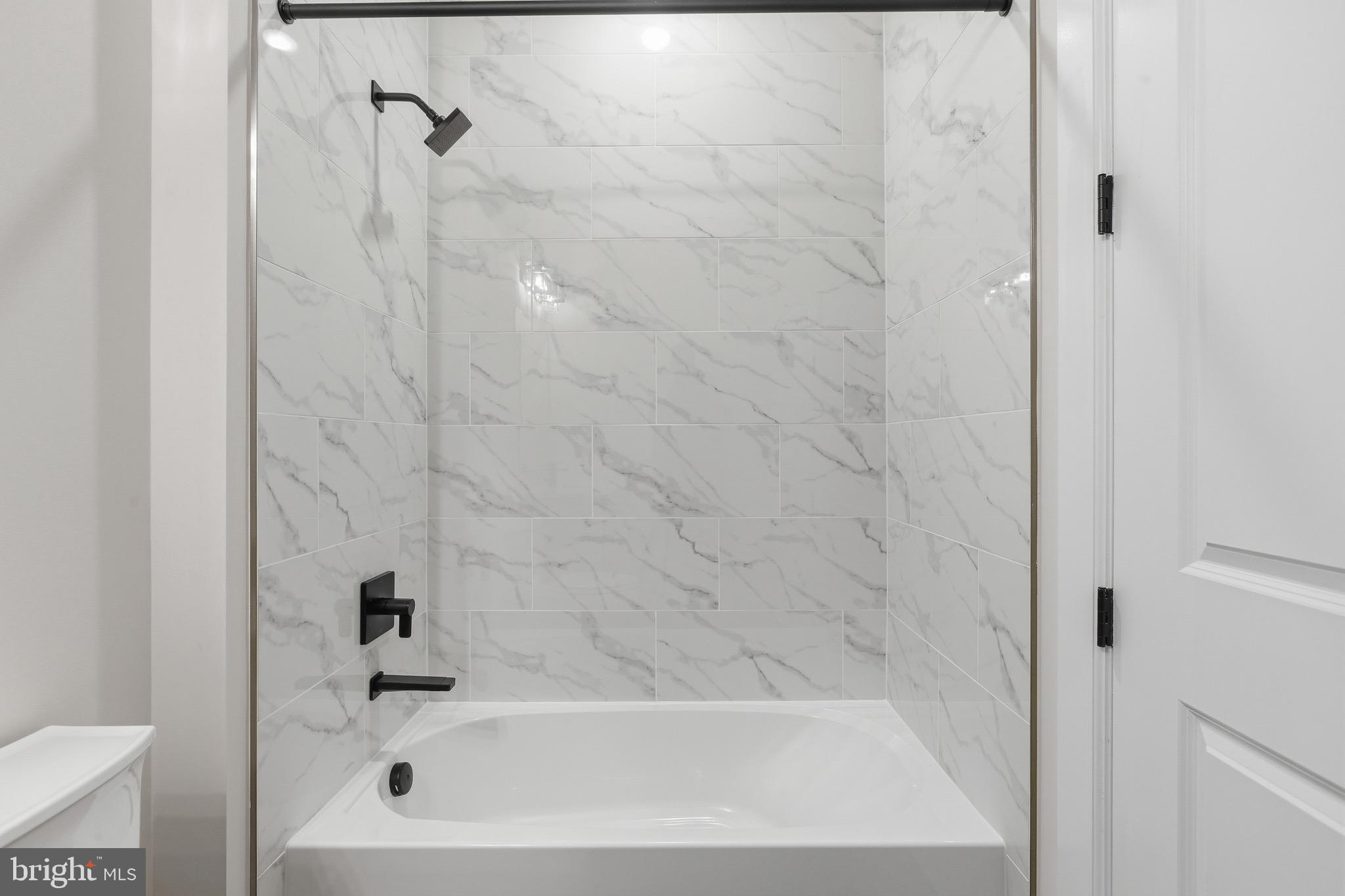 TWO RIVERS - Residential