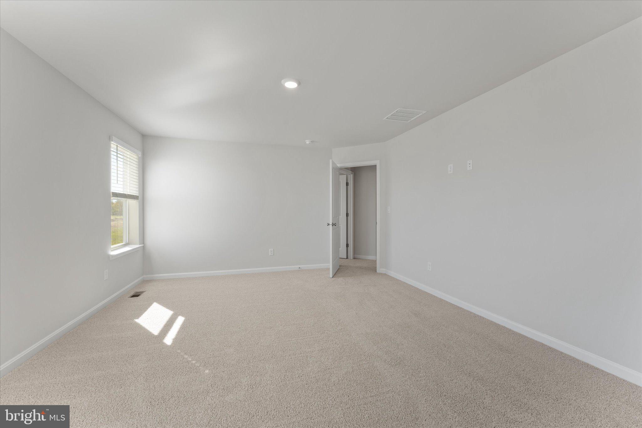 VALLEY VIEW - Residential Lease