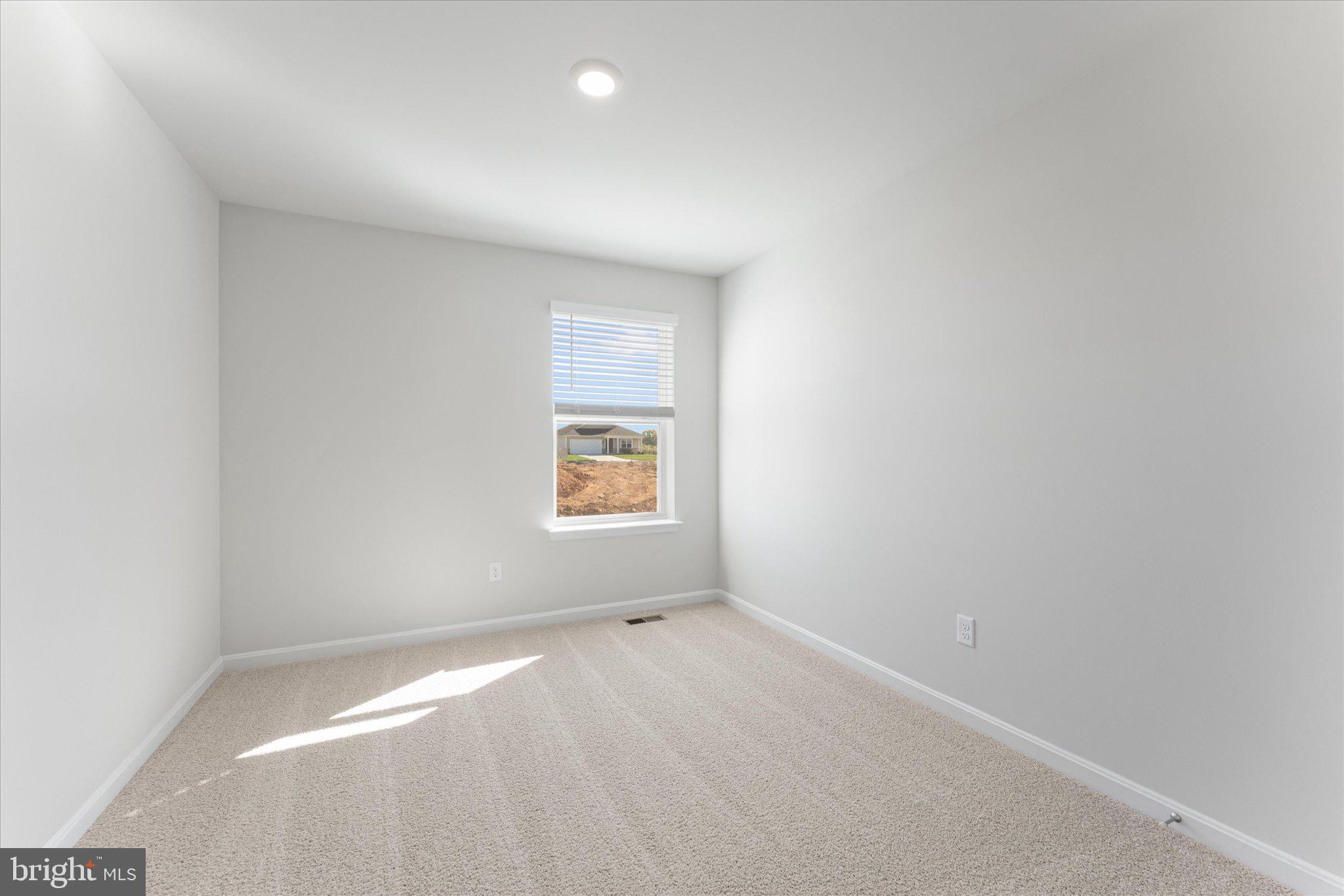 VALLEY VIEW - Residential Lease