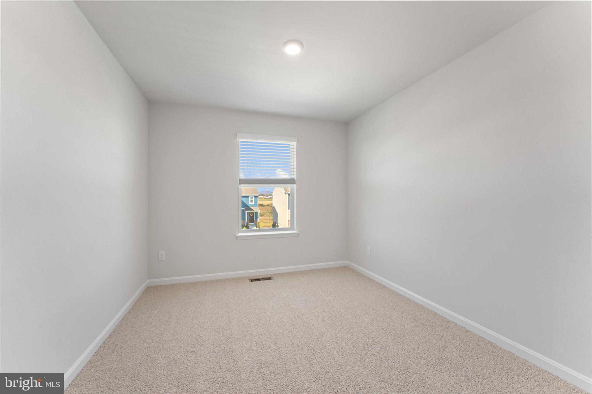 VALLEY VIEW - Residential Lease