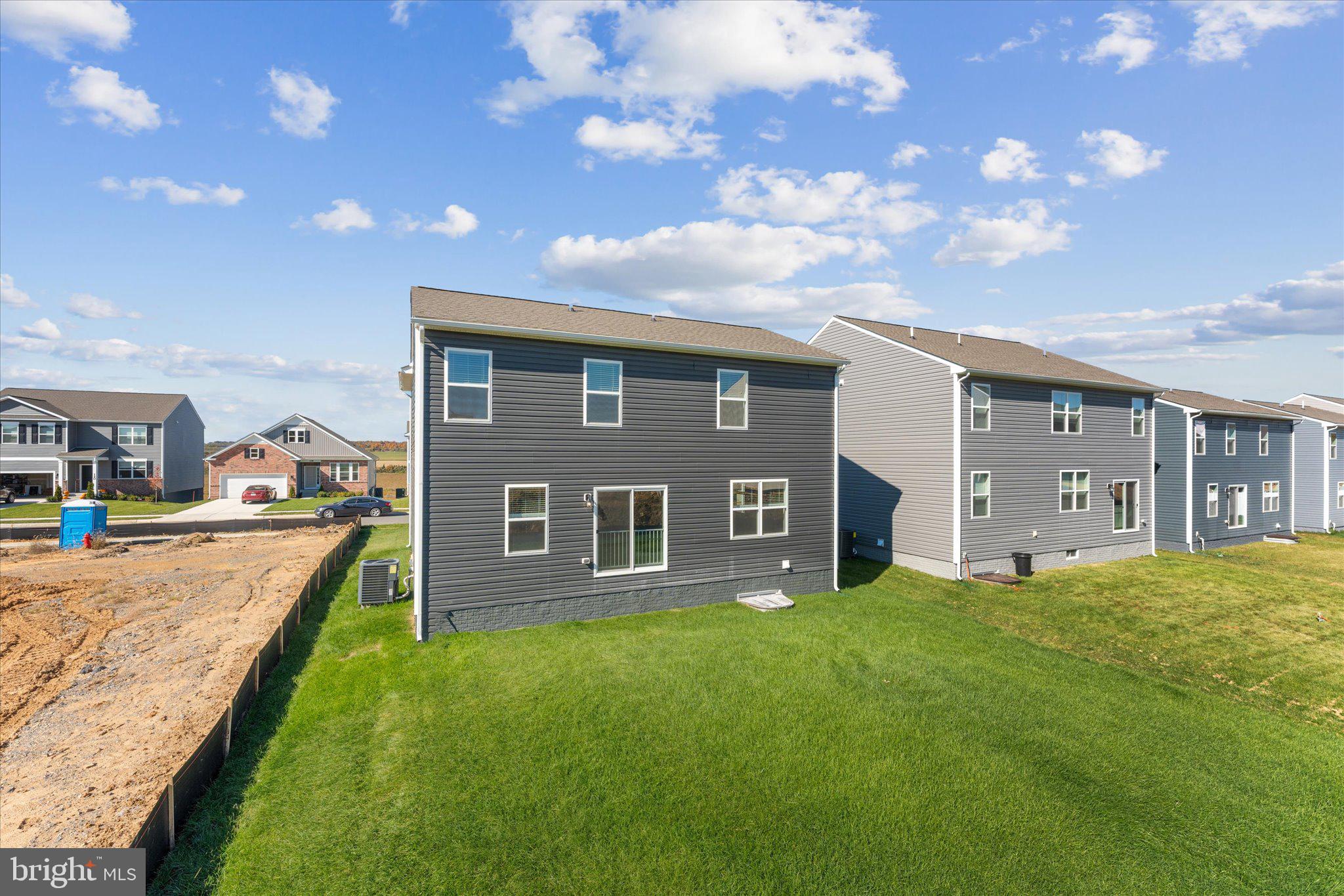 VALLEY VIEW - Residential Lease