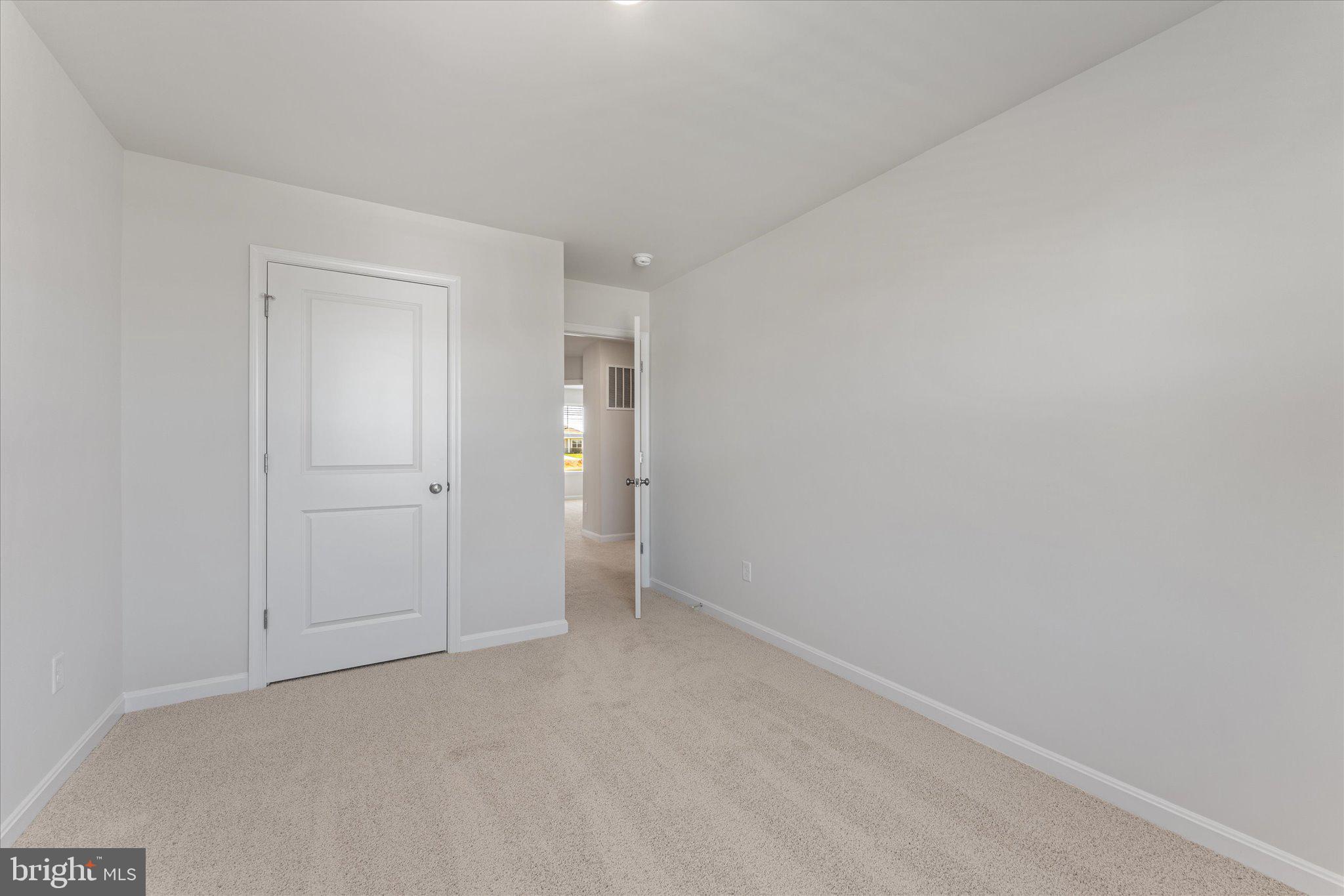 VALLEY VIEW - Residential Lease