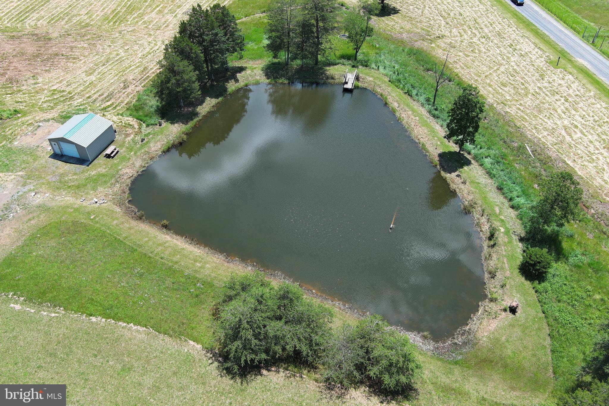 CRESCENT CROSSING - Land