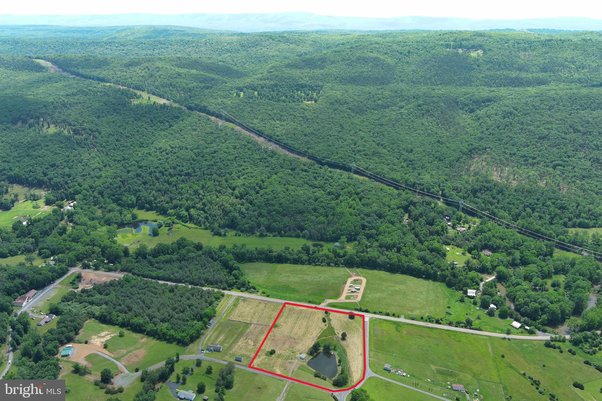 CRESCENT CROSSING - Land