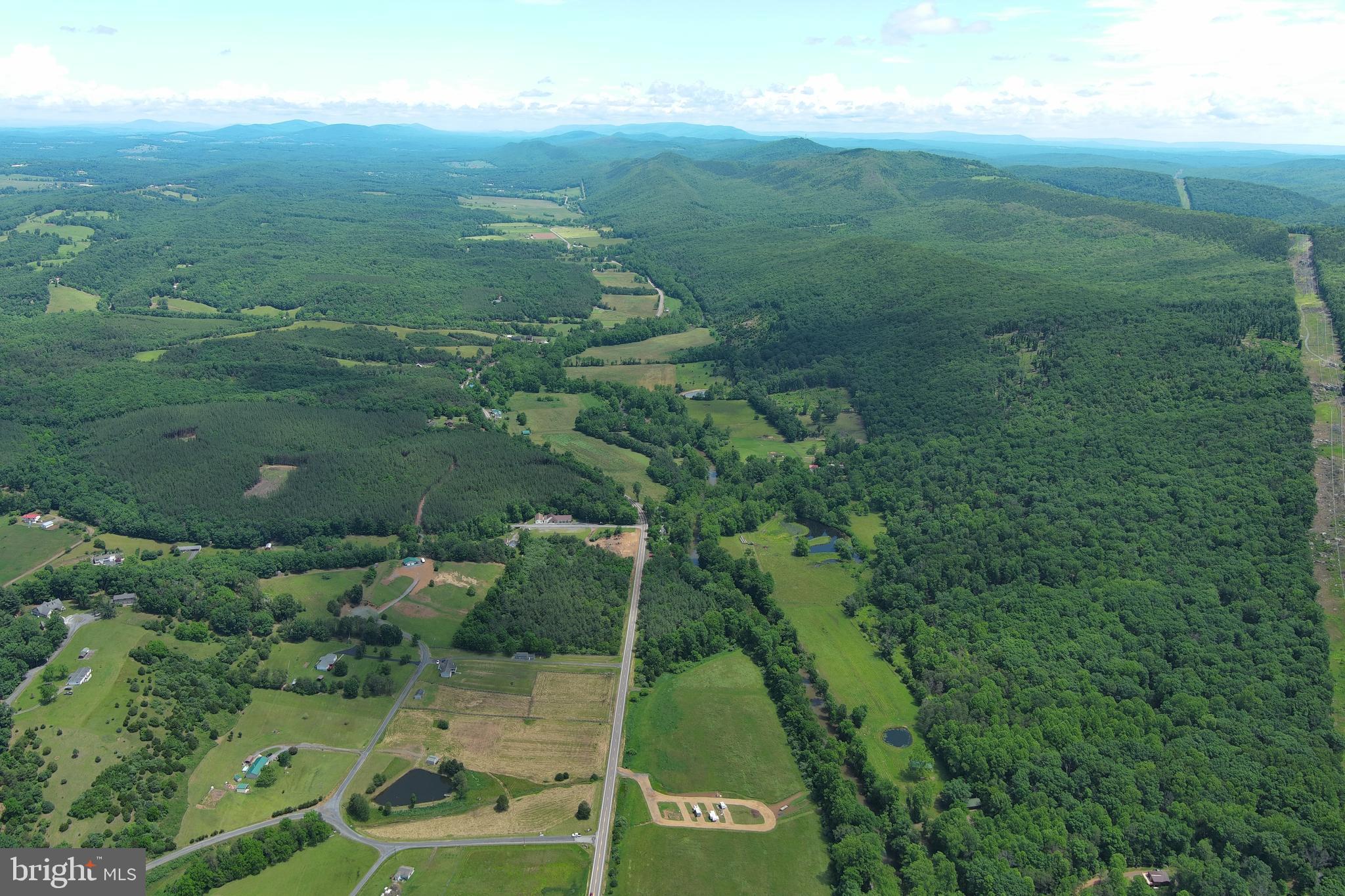 CRESCENT CROSSING - Land