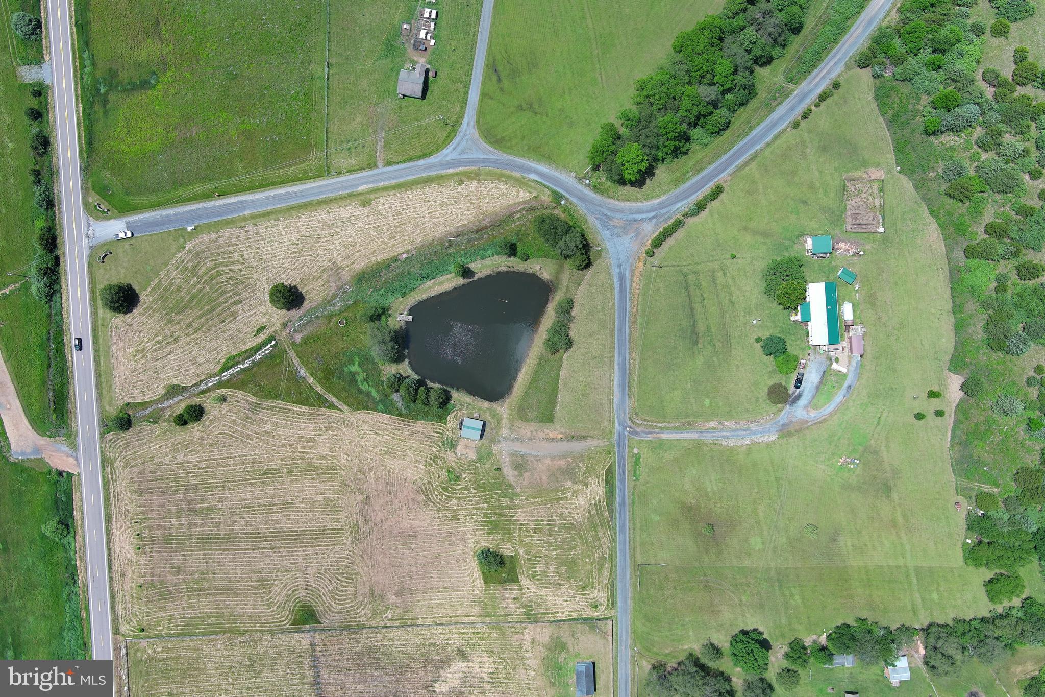 CRESCENT CROSSING - Land