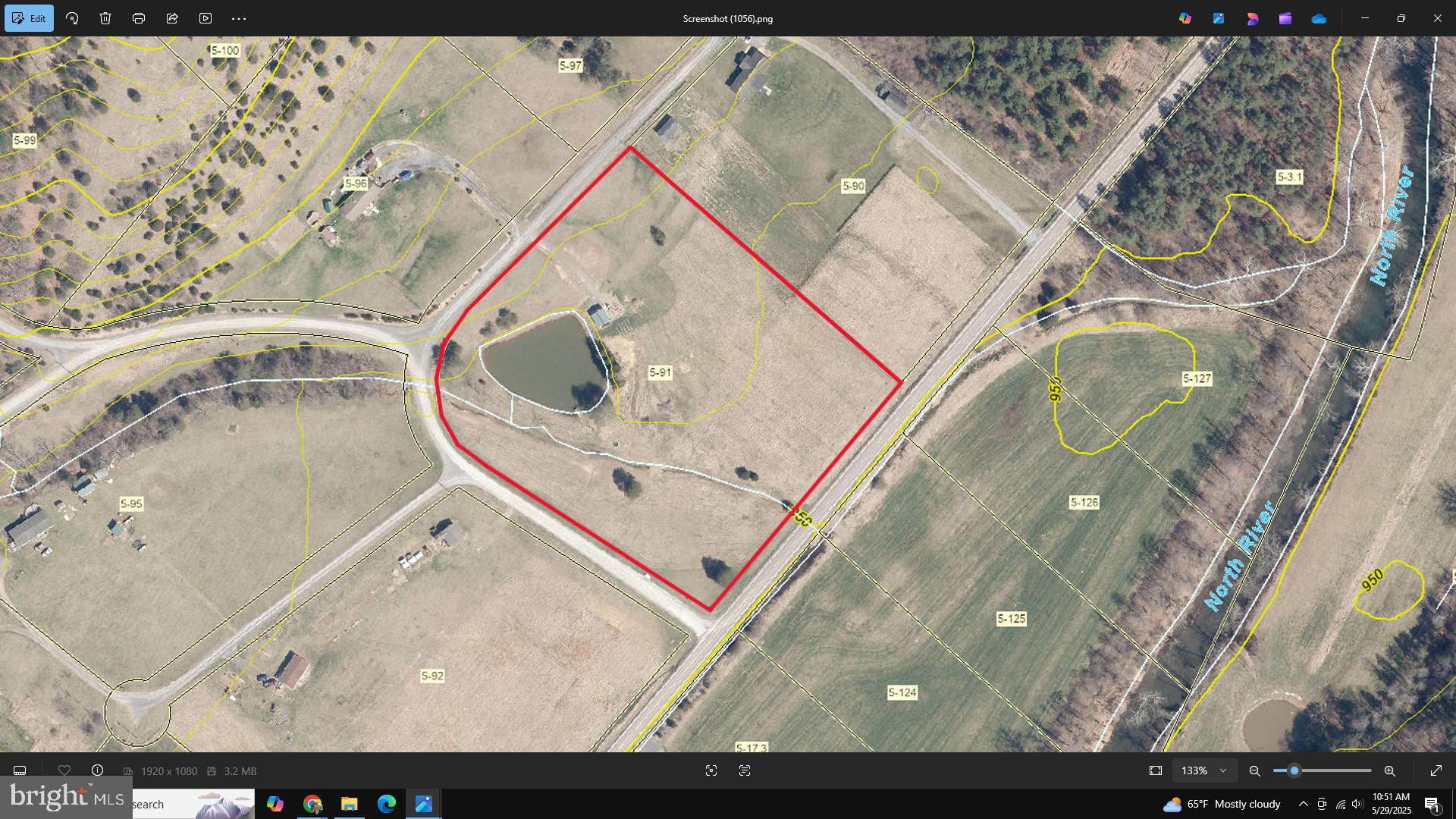 CRESCENT CROSSING - Land