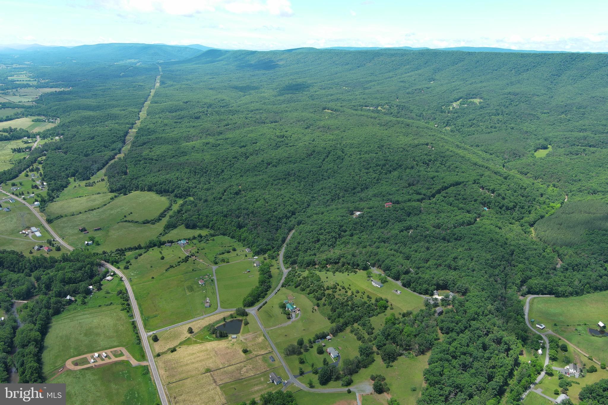 CRESCENT CROSSING - Land