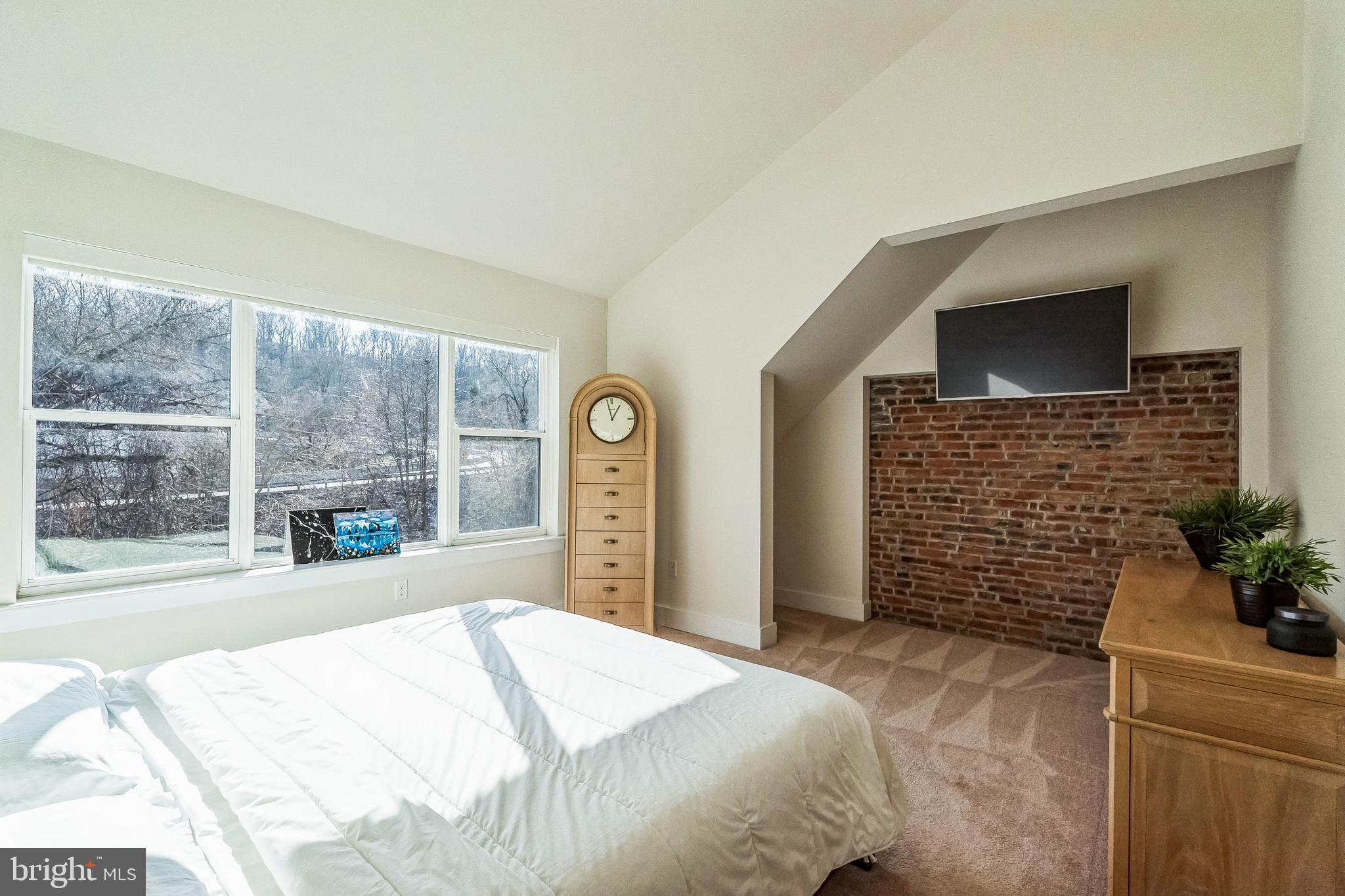 CONSHOHOCKEN - Residential Lease