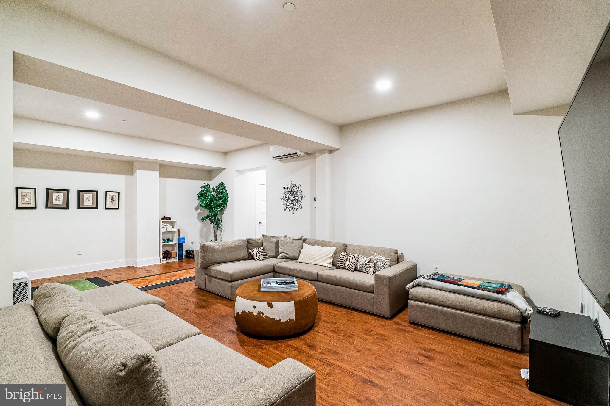 CONSHOHOCKEN - Residential Lease