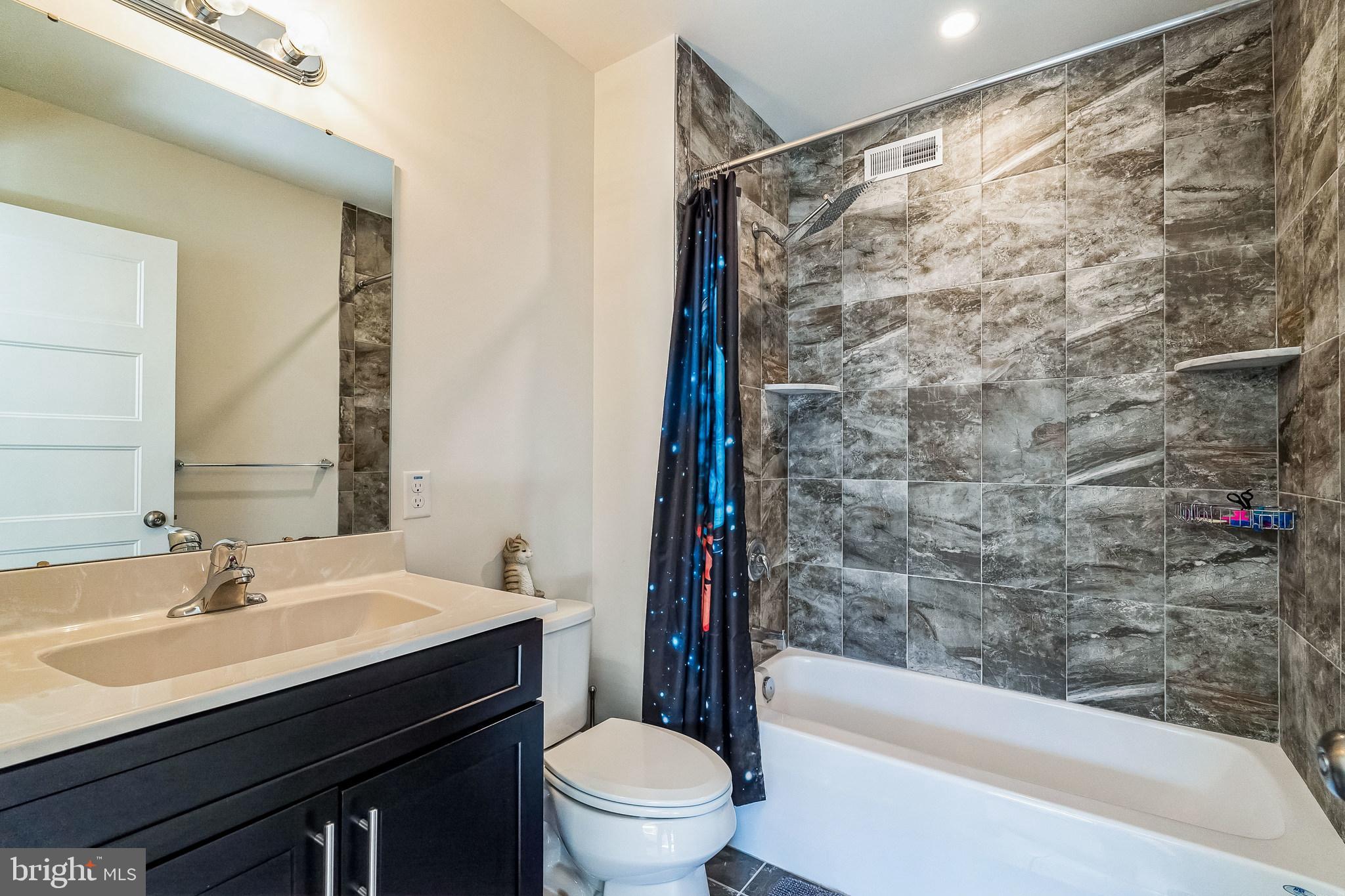 CONSHOHOCKEN - Residential Lease