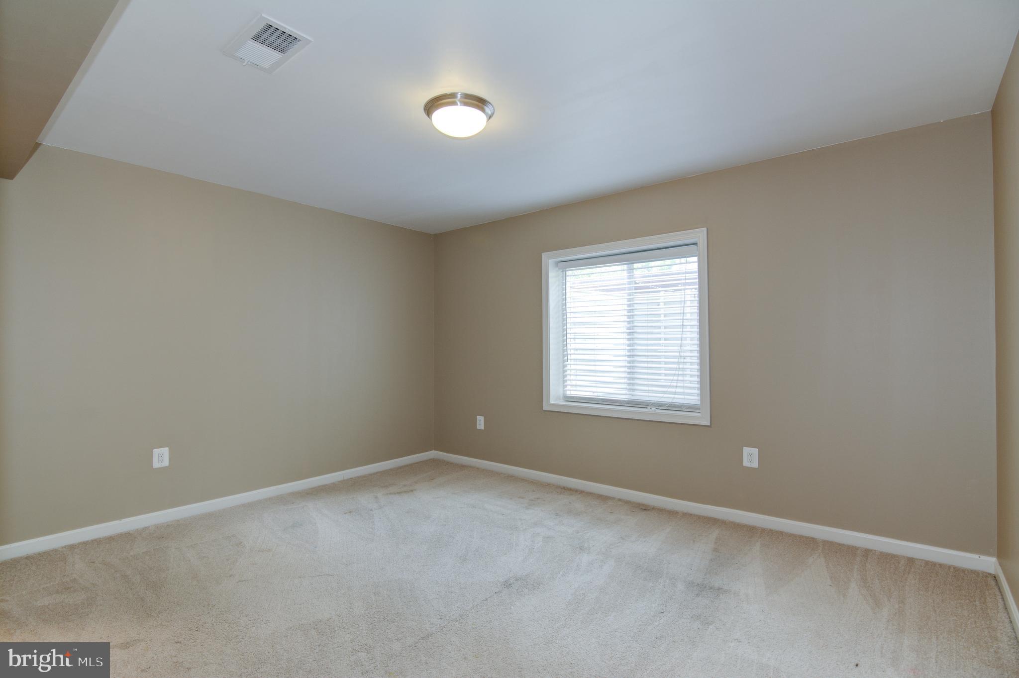 MONCURE ESTATES - Residential Lease