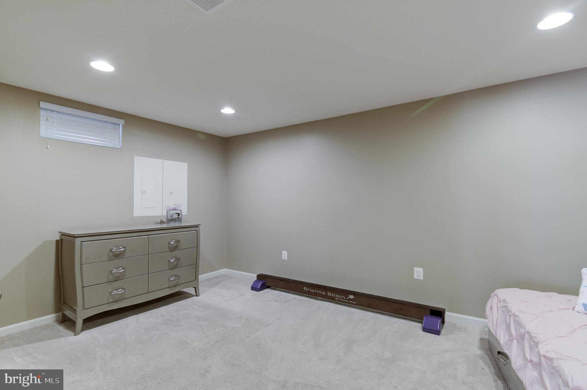 MONCURE ESTATES - Residential Lease